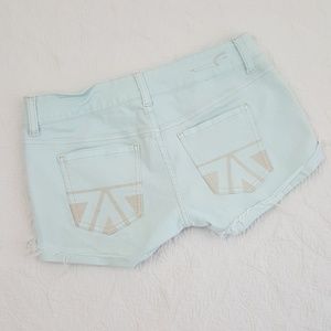 American Eagle Embroidered Pocket Denim Shorts 2